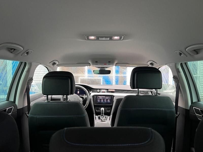 Gebraucht VW Passat GTE 218 PS (160 kW) 2021 Weiß Kombi