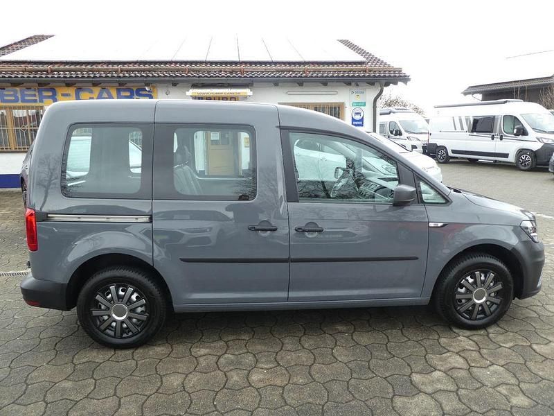 Second-hand VW Caddy 102 CP (75 kW) 2020 Gri Monovolum
