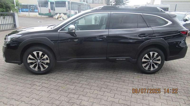 Neu Subaru Outback Platinum 169 PS (124 kW) 2025 Crystal black SUV