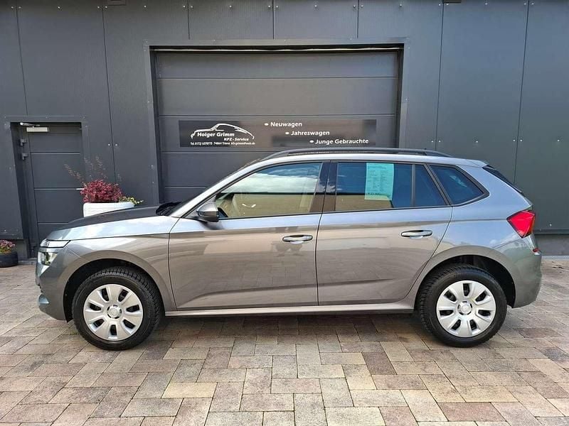 Graphitegrey Gebraucht 2024 Skoda Kamiq Ambition SUV | 21.990 € (Superpreis) - Bild 1/4