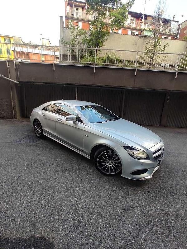 Gebraucht 2016 Mercedes CLS350 Shooting Brake Premium Kombi | 25.700 € (Superpreis) - Bild 1/4