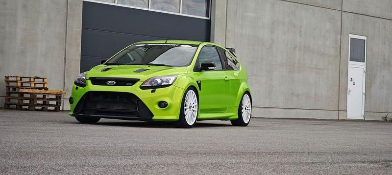 Gebraucht Ford Focus RS 305 PS (224 kW) 2010 Grün Limousine