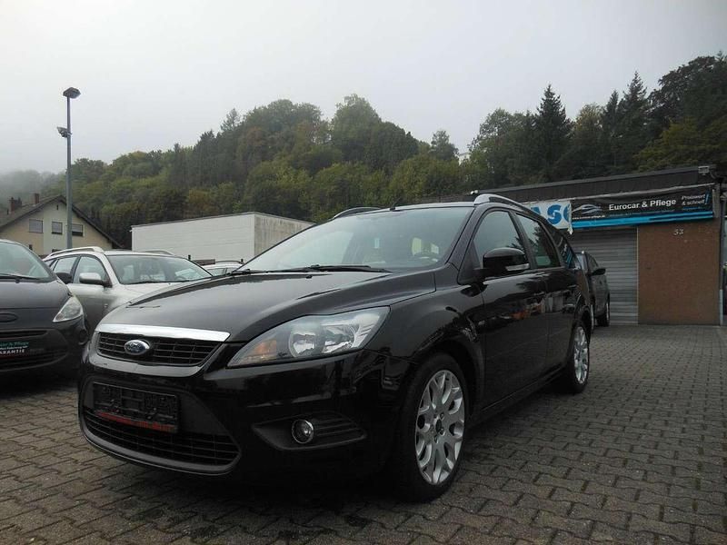 Gebraucht Ford Focus Sport 125 PS (91 kW) 2010 Schwarz metallic Kombi