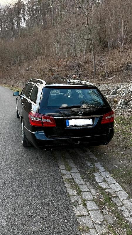 Gebraucht Mercedes 350 265 PS (194 kW) 2011 Schwarz Kombi