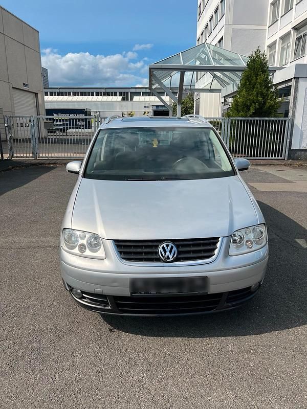 Silber Gebraucht 2005 VW Touran Van / Kleinbus | 2.300 € (Fairer Preis) - Bild 1/4