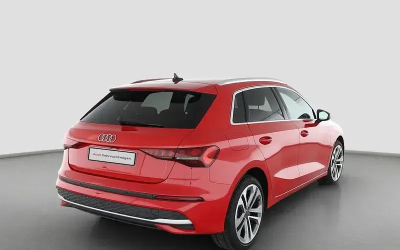 Occasion Audi A3 Ambiente 150 ch (110 kW) 2025 Rouge Berline