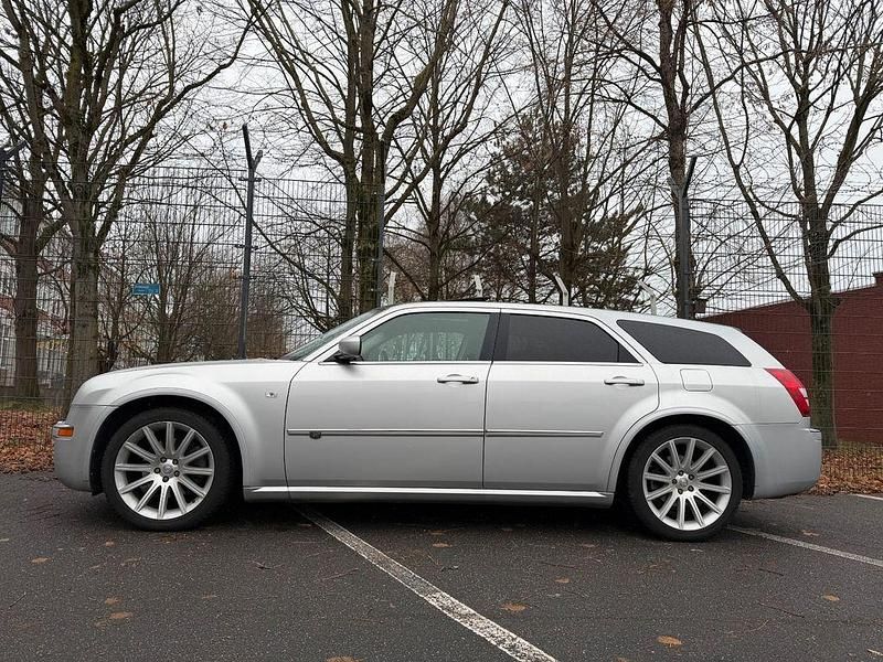 Gebraucht Chrysler 300C Touring 218 PS (160 kW) 2009 Silber Kombi