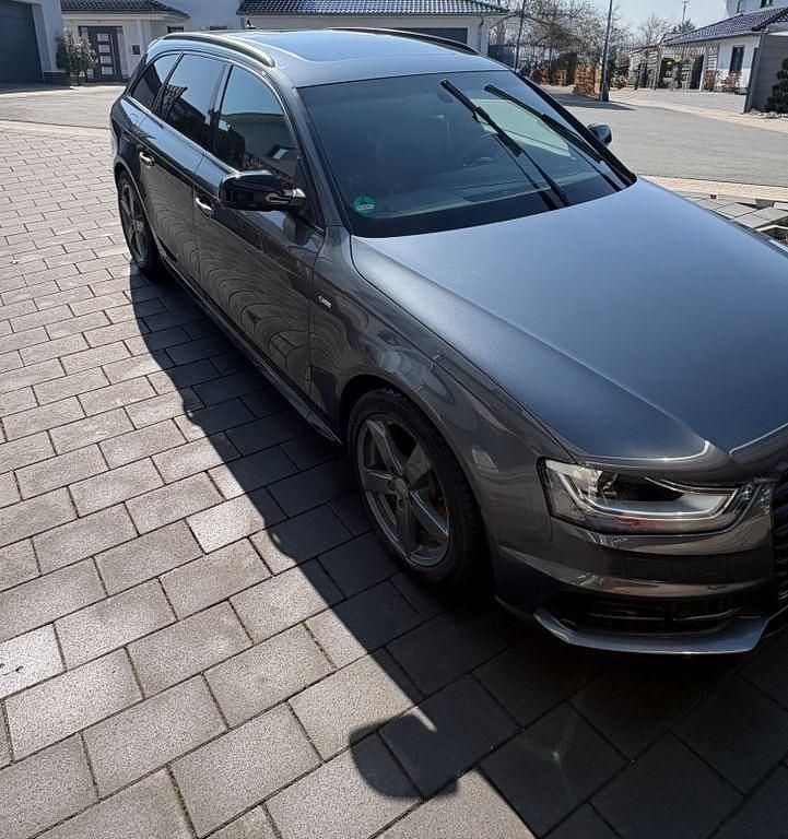 Gebraucht Audi A4 S-Line 223 PS (164 kW) 2015 Grau Kombi