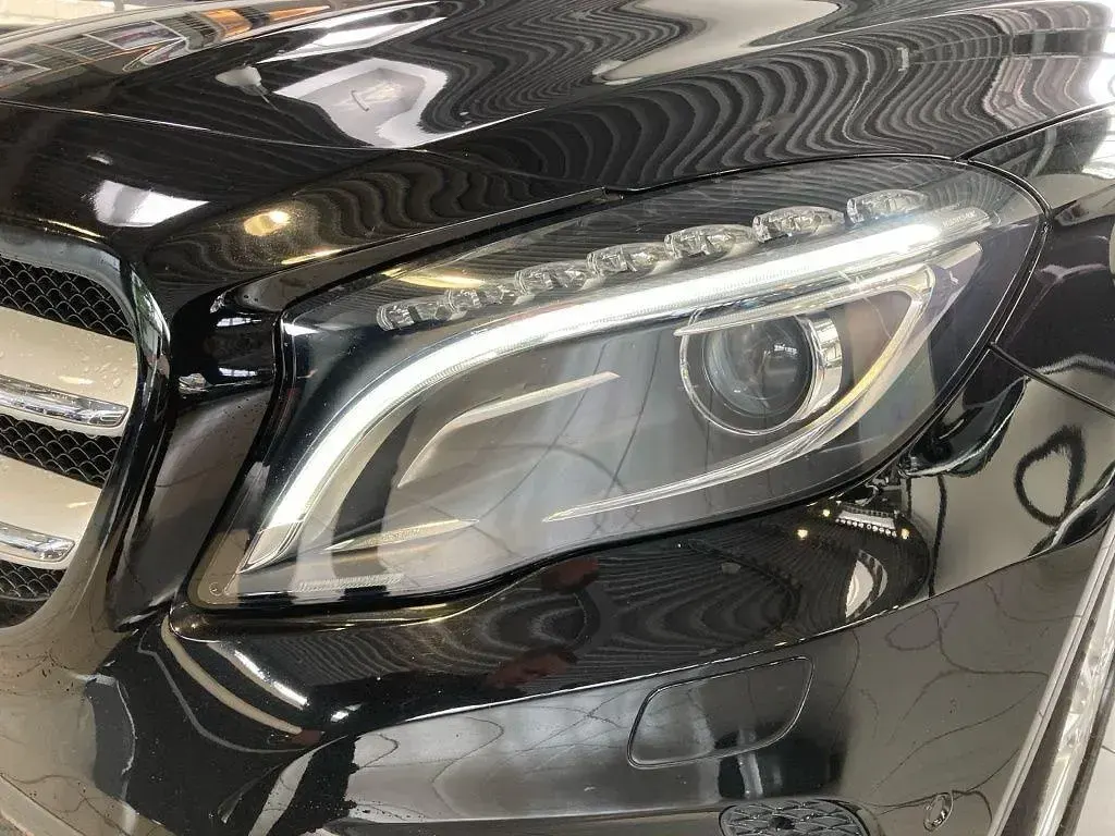 Gebraucht Mercedes GLA200 136 PS (100 kW) 2017 Schwarz SUV