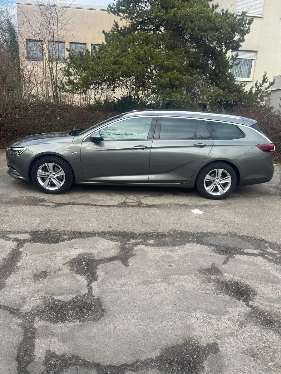 Gebraucht Opel Insignia 170 PS (125 kW) 2018 Grau Kombi