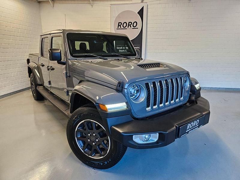 Gebraucht Jeep Gladiator Overland 264 PS (194 kW) 2021 Grau Abholung