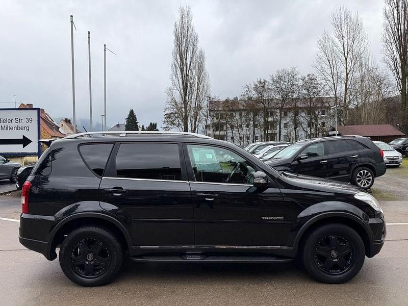 Gebraucht Ssangyong (KGM) Rexton 155 PS (114 kW) 2015 Schwarz SUV