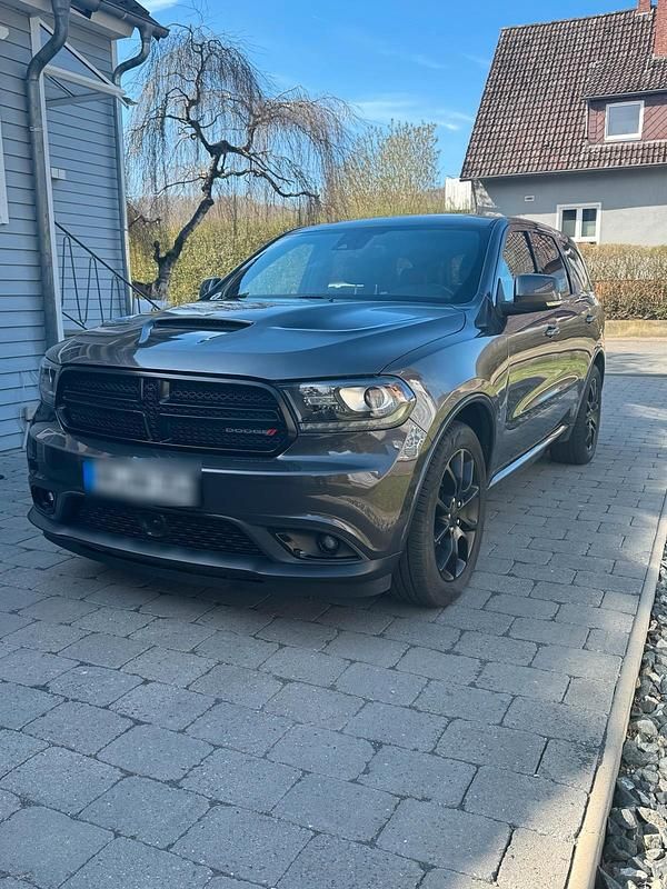 Grau Gebraucht 2017 Dodge Durango SUV | 26.500 € (Fairer Preis) - Bild 1/4