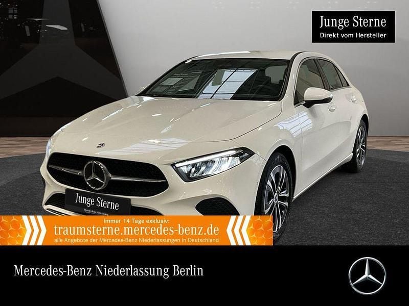 Gebraucht Mercedes A180 Advanced 136 PS (100 kW) 2024 Weiß Limousine