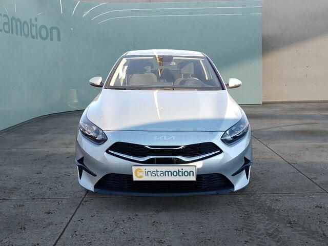 Gebraucht Kia Ceed Vision 101 PS (74 kW) 2024 Silber Kleinwagen