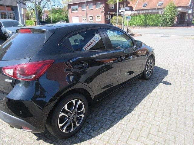 Second-hand Mazda 2 90 CP (66 kW) 2017