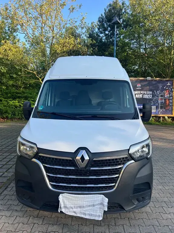 Gebraucht Renault Master 150 PS (110 kW) 2020 Weiß Van / Kleinbus