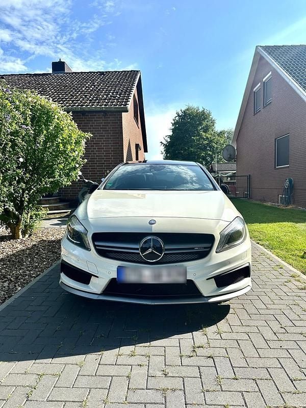 Gebraucht Mercedes A45 AMG AMG 360 PS (264 kW) 2015 Weiß Kleinwagen