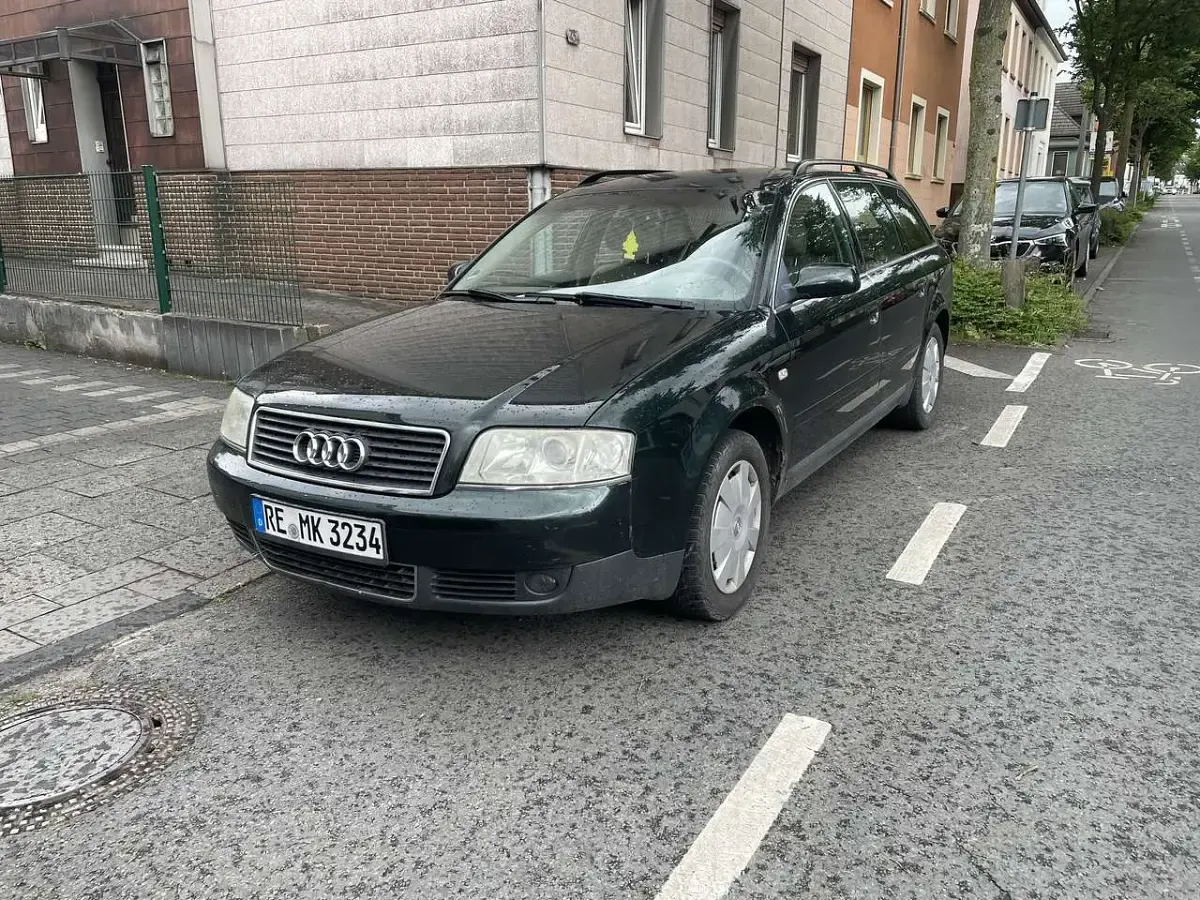 Gebraucht Audi A6 299 PS (219 kW) 2002 Grün Kombi