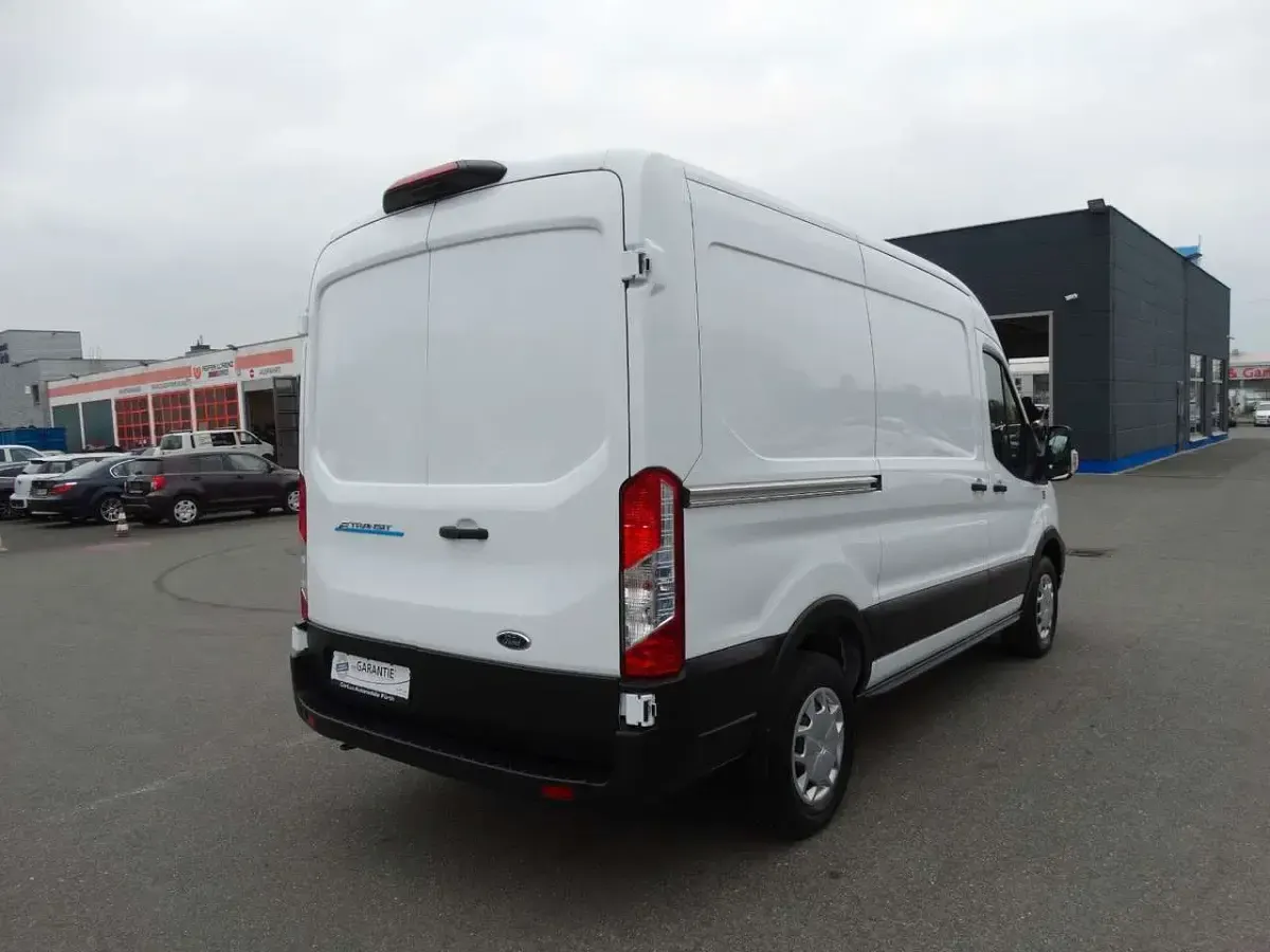 Occasion Ford Transit 135 kW (184 ch) 2023 Blanc Monospace