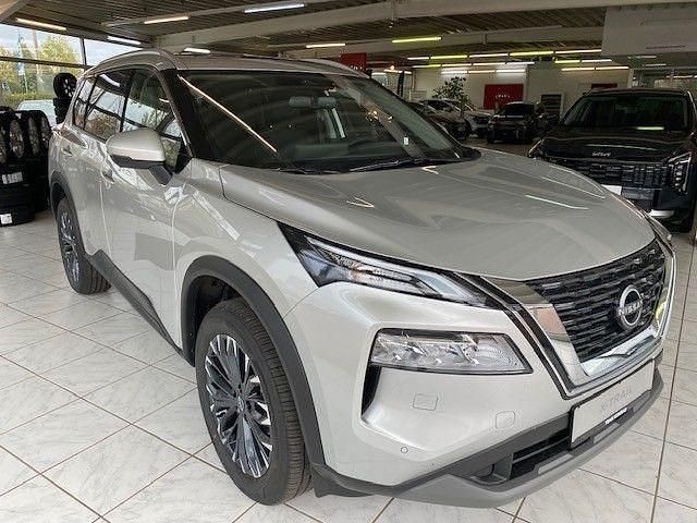 Neu Nissan X-Trail N-Connecta 163 PS (119 kW) 2026 Silber SUV