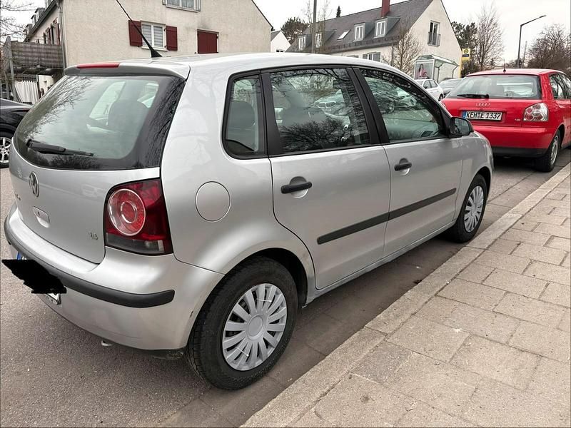 Gebraucht VW Polo 80 PS (58 kW) 2007 Silber Kleinwagen