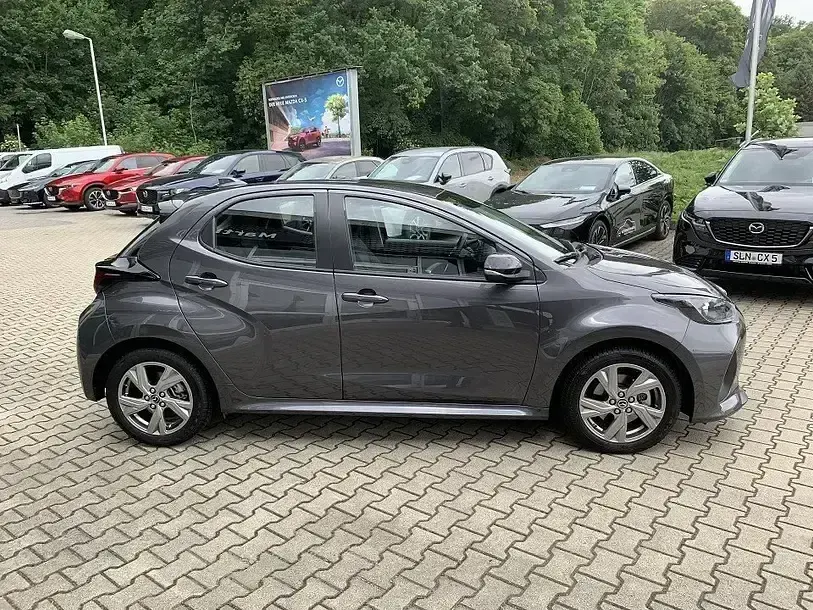Gebraucht Mazda 2 Exclusive 92 PS (67 kW) 2024 Grau Kleinwagen