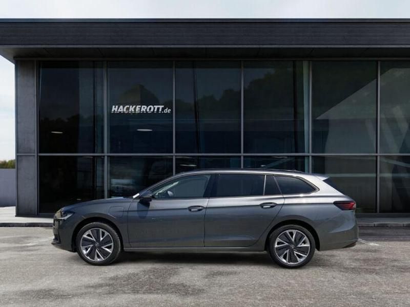 Gebraucht Skoda Superb Selection 204 PS (150 kW) 2025 Grau Kombi