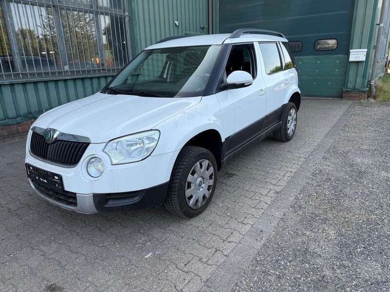 Candyweiss Gebraucht 2012 Skoda Yeti Plus Edition SUV | 4.200 € (Fairer Preis) - Bild 1/4