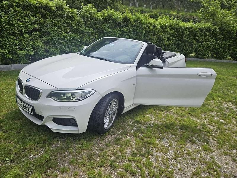Weiß Gebraucht 2016 BMW 218 M Sport Cabrio | 17.100 € (Fairer Preis) - Bild 1/2