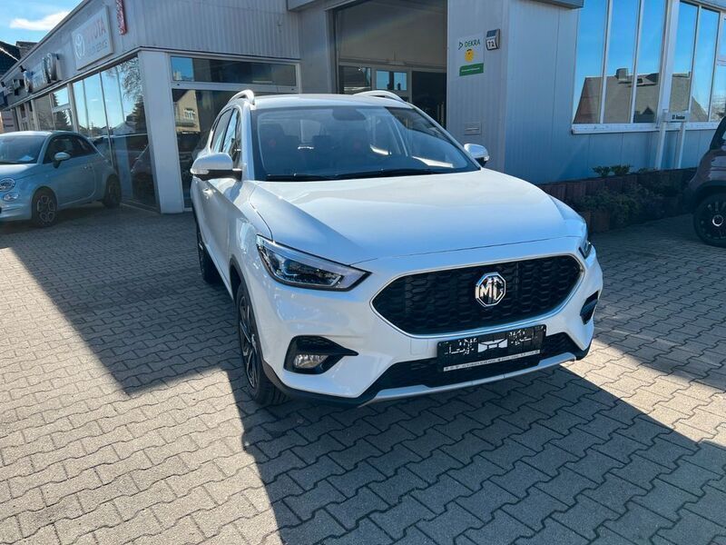 Weiß Gebraucht 2022 MG ZS Luxury Limousine | 19.900 € (Fairer Preis) - Bild 1/4