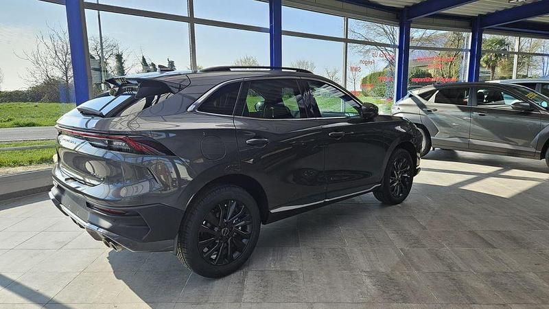 Nouvelle DFSK Forthing 5 177 ch (130 kW) 2026 Gris SUV