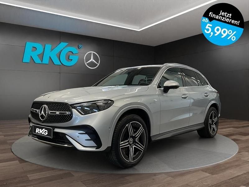 Silber Gebraucht 2025 Mercedes GLC300e AMG SUV | 63.380 € (Fairer Preis) - Bild 1/4