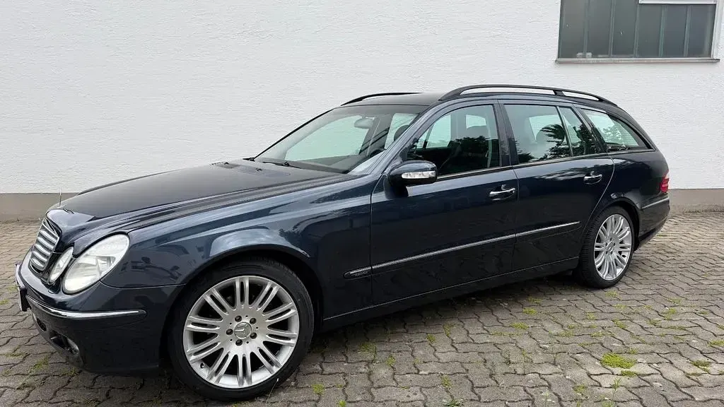 Gebraucht Mercedes 240 177 PS (130 kW) 2003 Schwarz Limousine