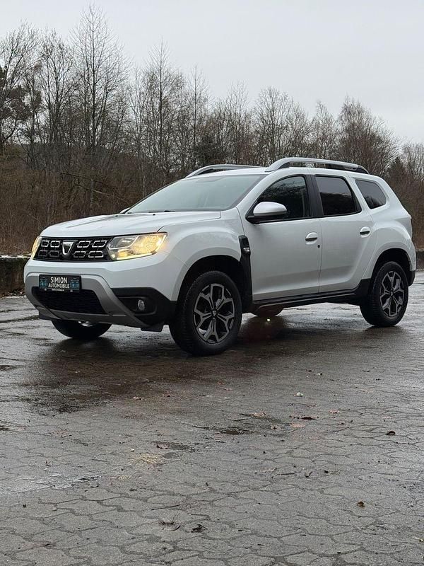 Gebraucht Dacia Duster Prestige 131 PS (96 kW) 2020 Weiß SUV