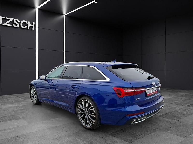 Gebraucht Audi A6 S-Line 265 PS (194 kW) 2022 Ultrablau metallic Kombi
