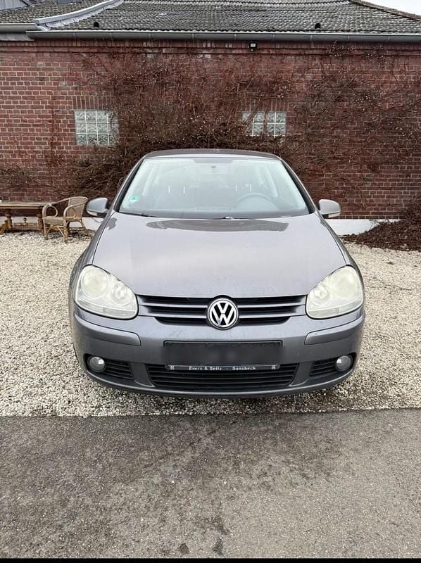 Grau Gebraucht 2007 VW Golf V Edition Kleinwagen | 2.000 € (Guter Preis) - Bild 1/4