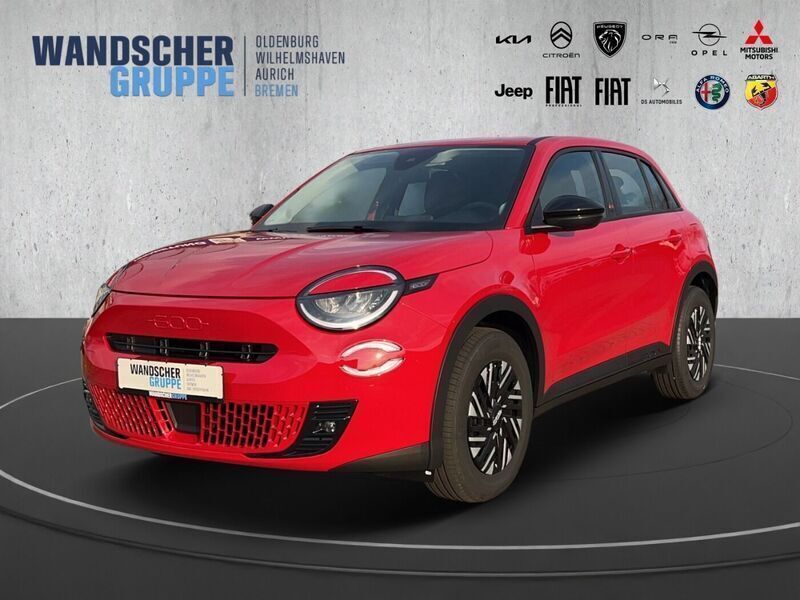 Passione rot Gebraucht 2023 Fiat 600E Red SUV | 24.950 € (Fairer Preis) - Bild 1/4