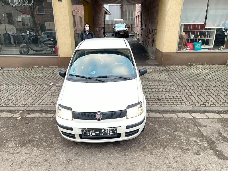Gebraucht Fiat Panda Active 54 PS (39 kW) 2009 Weiß Kleinwagen