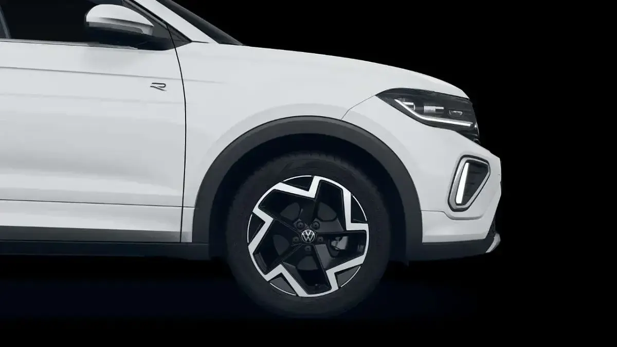 Gebraucht VW T-Cross R-line 150 PS (110 kW) 2025 Pure white SUV
