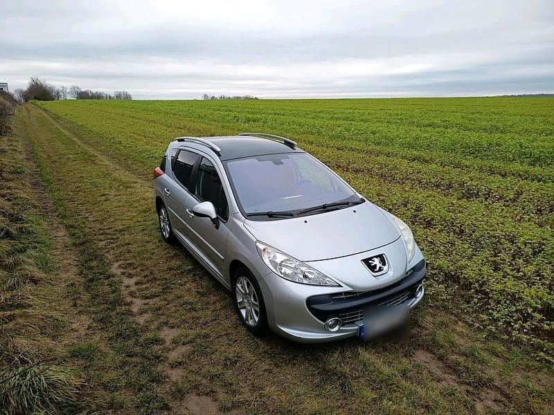 Silber Gebraucht 2008 Peugeot 207 Kombi | 2.100 € (Fairer Preis) - Bild 1/4