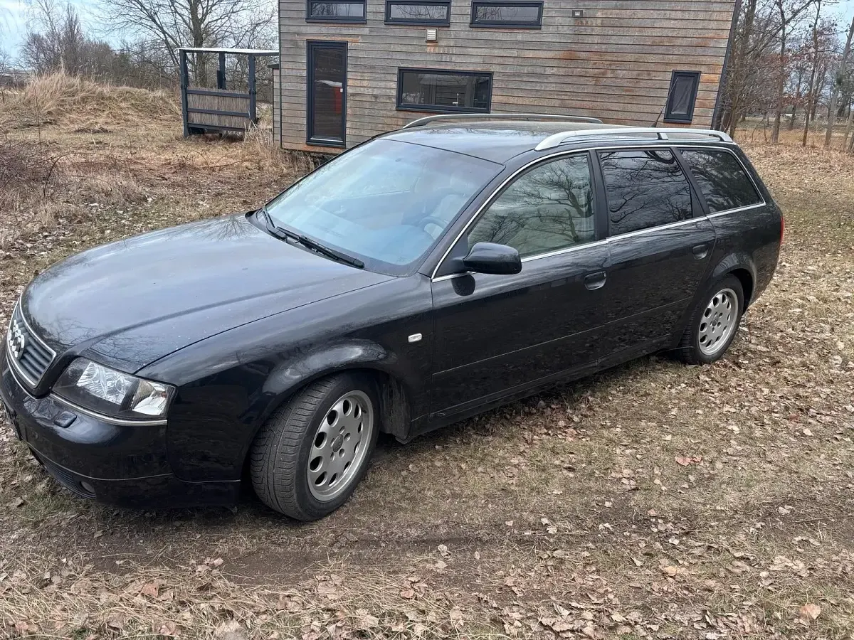 Gebraucht Audi A6 180 PS (132 kW) 2000 Schwarz Kombi