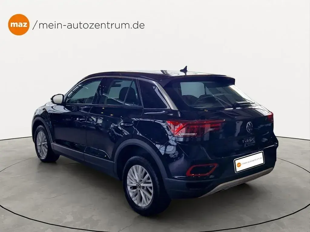 Gebraucht VW T-Roc Basis 116 PS (85 kW) 2024 Deep black SUV