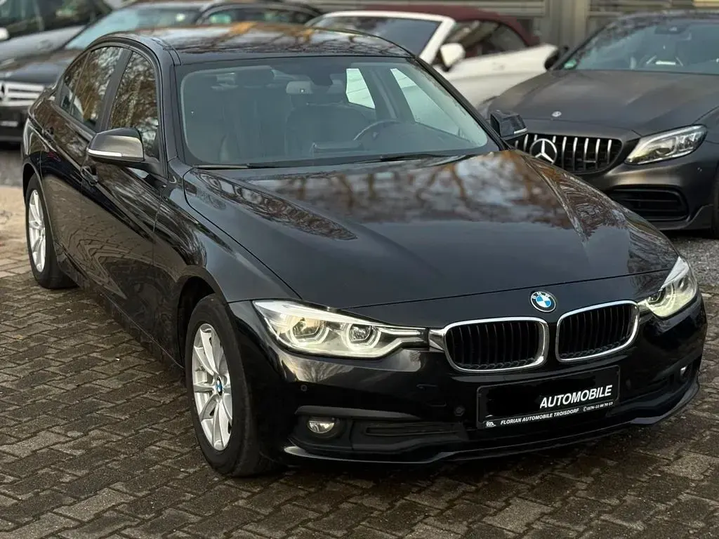 Gebraucht BMW 316 Advantage 116 PS (85 kW) 2018 Schwarz Limousine