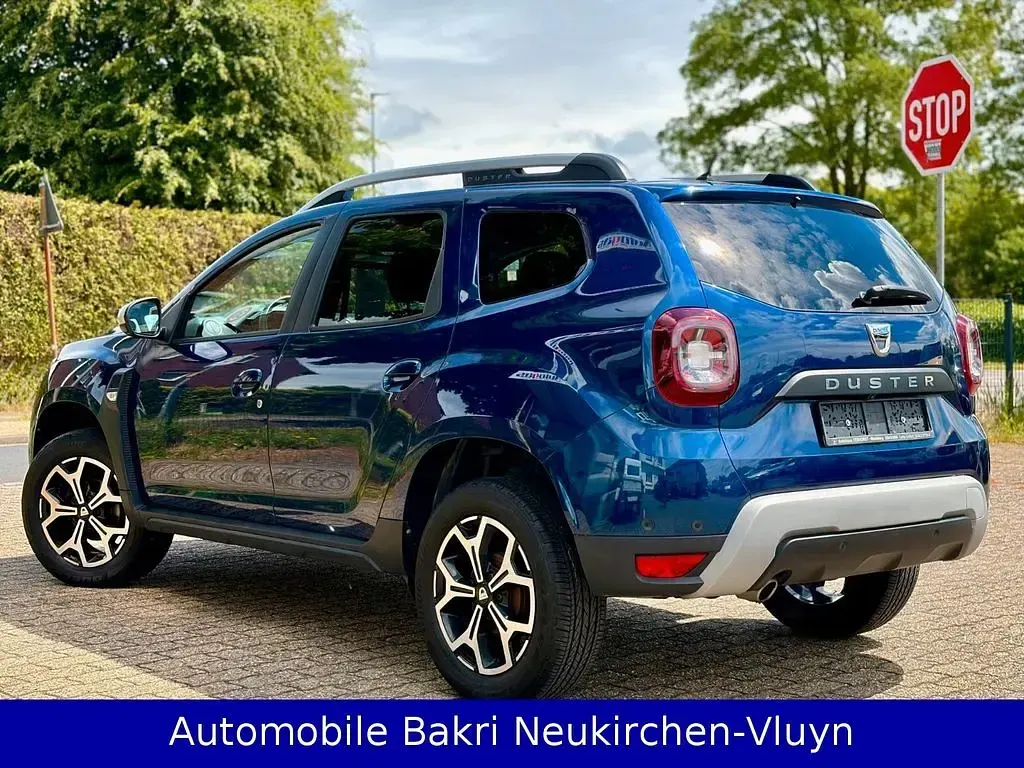 Gebraucht Dacia Duster Prestige 114 PS (83 kW) 2019 Blau SUV