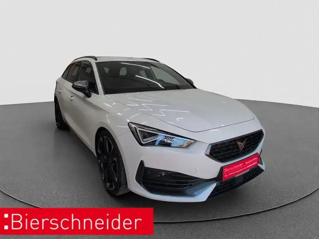 Gebraucht Cupra Leon VZ 310 PS (228 kW) 2023 Weiss Kombi