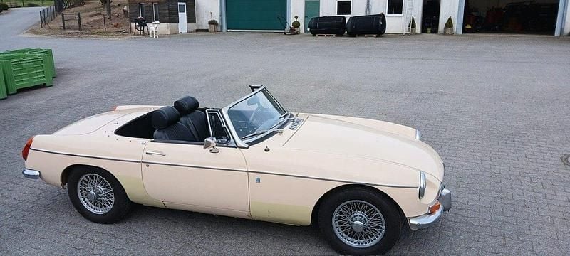 Gebraucht MG B 95 PS (69 kW) 1971 Beige Cabrio