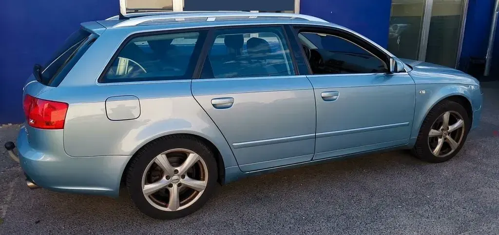 Gebraucht Audi A4 Sport 200 PS (147 kW) 2008 Blau Limousine