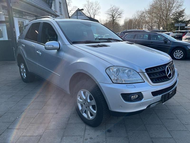 Gebraucht Mercedes ML280 190 PS (139 kW) 2007 Silber SUV