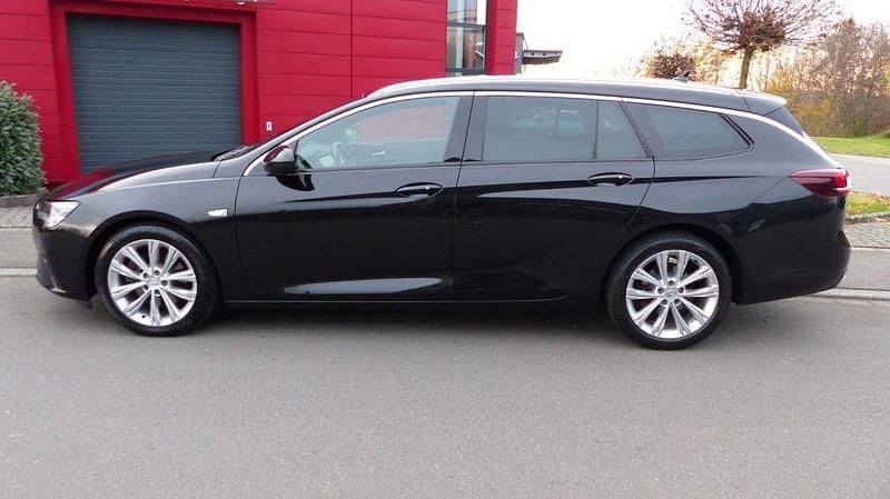Schwarz Gebraucht 2021 Opel Insignia Elegance Kombi | 19.290 € (Etwas zu teuer) - Bild 1/4